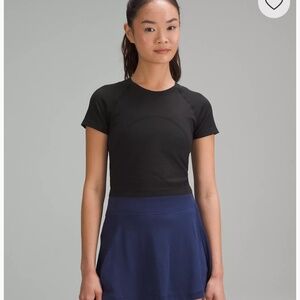 Lululemon Swiftly Tech cropped short sleeved shirt